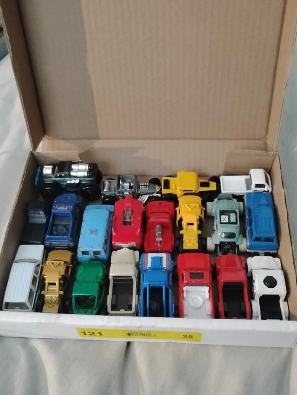20 Pc Kids Die-Cast Trucks - Hot Wheels Matchbox And More